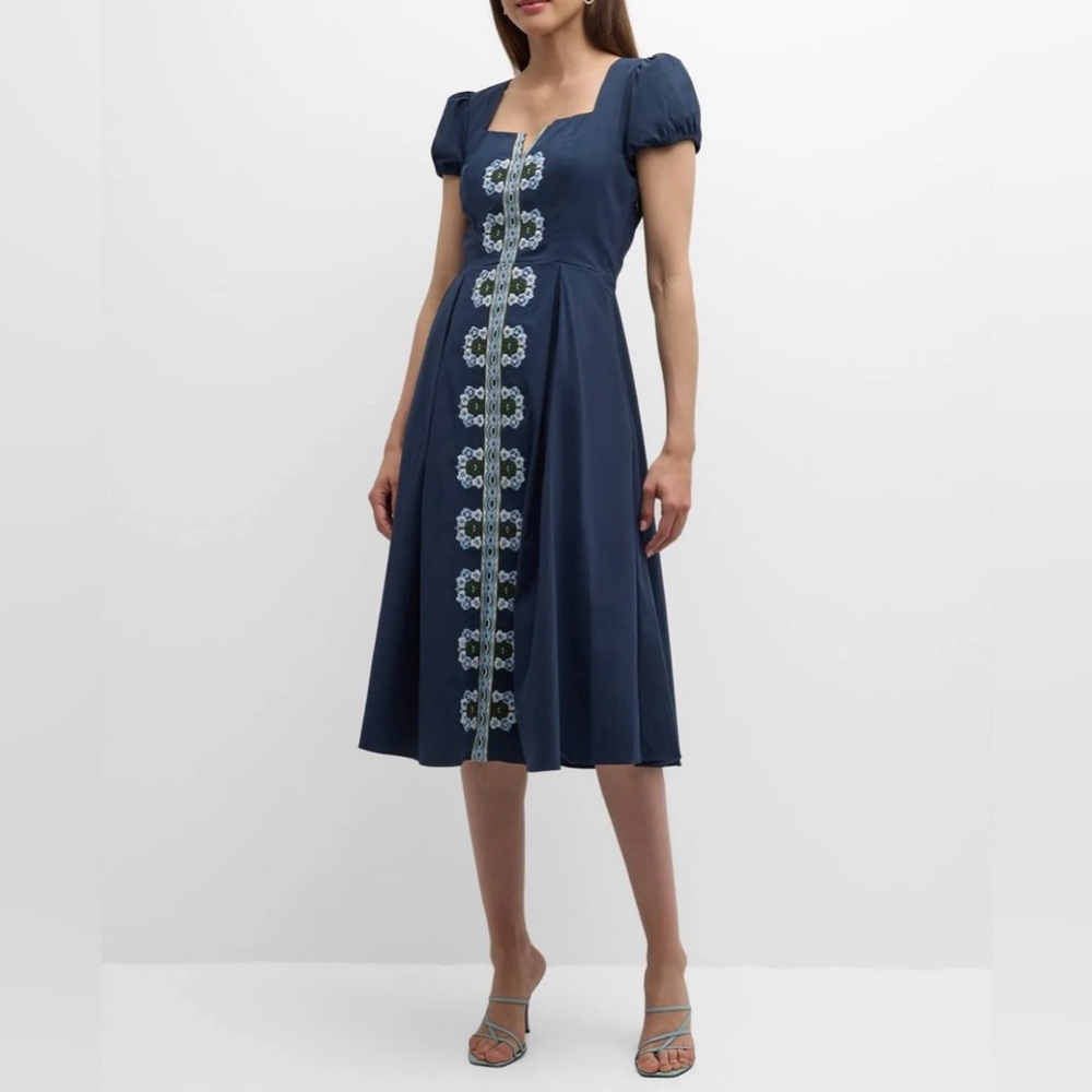 ELIE TAHARI The Faye Pleated Floral-Embroidered Midi Dress - Picture 2 of 16